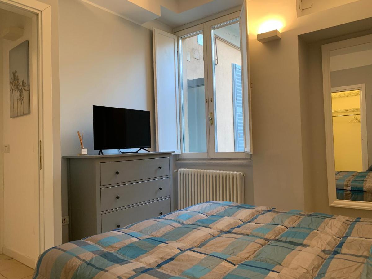 Bilocale Di Ringhiera In Corso Como/Garibaldi Milano Ngoại thất bức ảnh