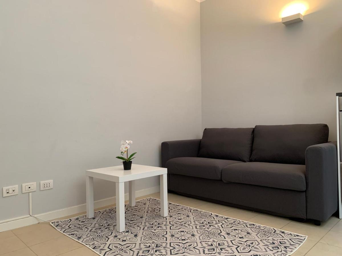 Bilocale Di Ringhiera In Corso Como/Garibaldi Milano Ngoại thất bức ảnh