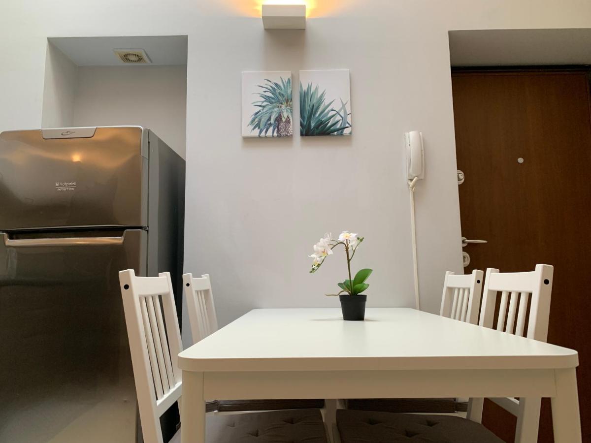 Bilocale Di Ringhiera In Corso Como/Garibaldi Milano Ngoại thất bức ảnh