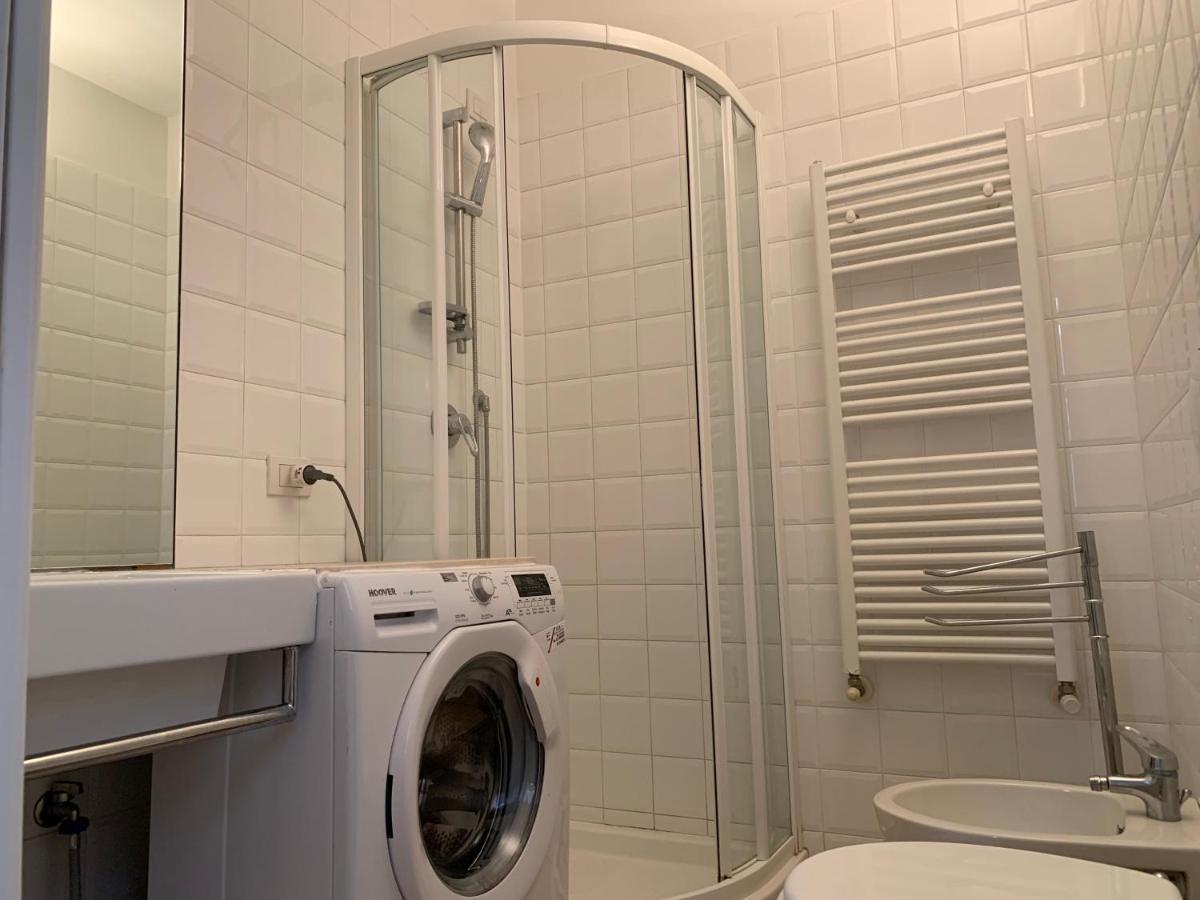 Bilocale Di Ringhiera In Corso Como/Garibaldi Milano Ngoại thất bức ảnh
