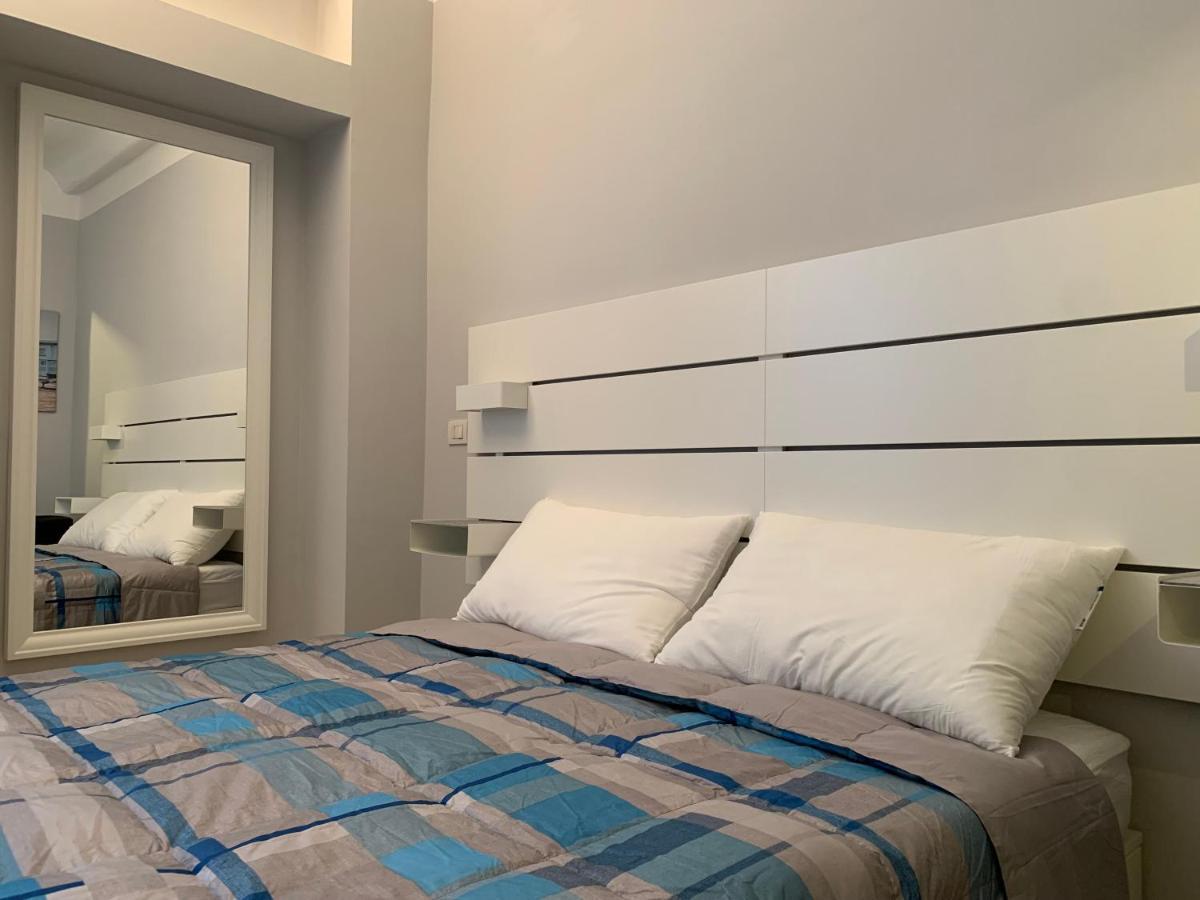 Bilocale Di Ringhiera In Corso Como/Garibaldi Milano Ngoại thất bức ảnh